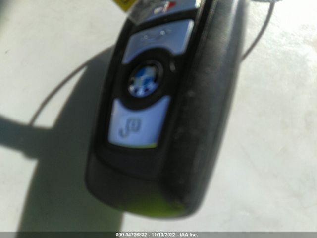 WBA8E1G53GNU10457 BMW 320