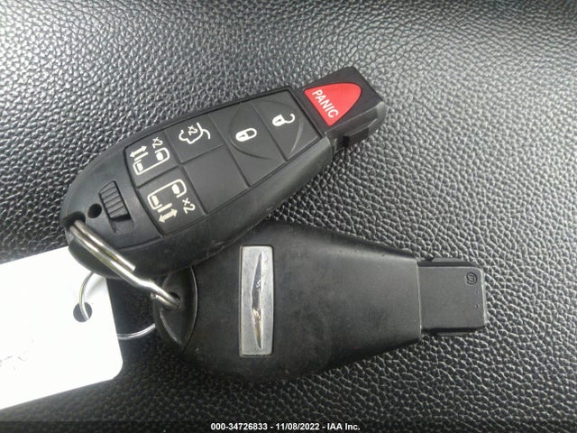 2016 Chrysler Town & Country, VIN: 2C4RC1BG1GR187845