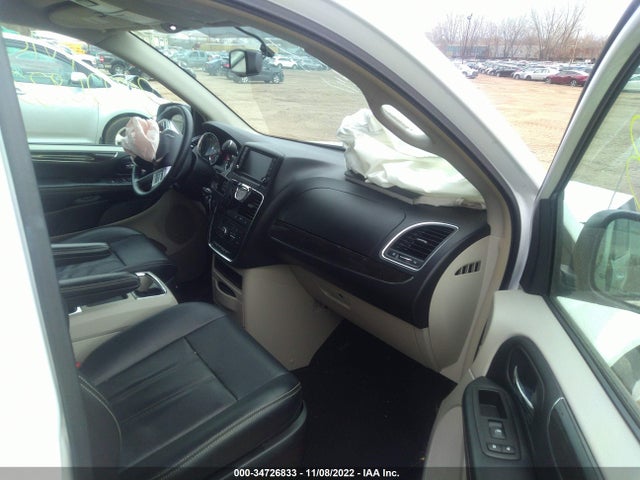 2016 Chrysler Town & Country, VIN: 2C4RC1BG1GR187845