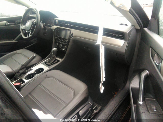 2021 Volkswagen Passat, VIN: 1VWSA7A32MC004236