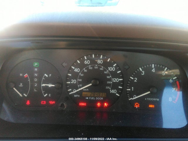 2000 TOYOTA CAMRY LE/XLE VIN: JT2BF22K4Y0268121