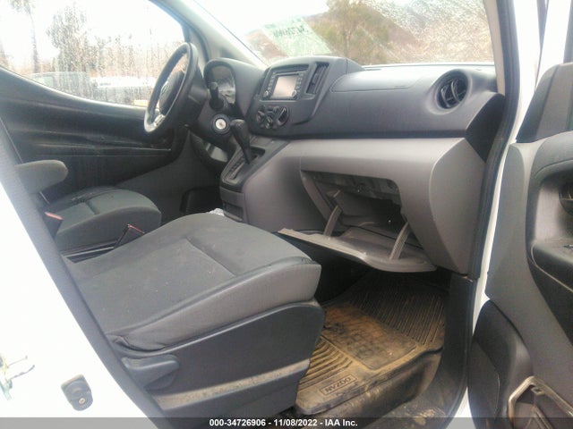 2017 Nissan NV 200, VIN: 3N6CM0KN2HK716054