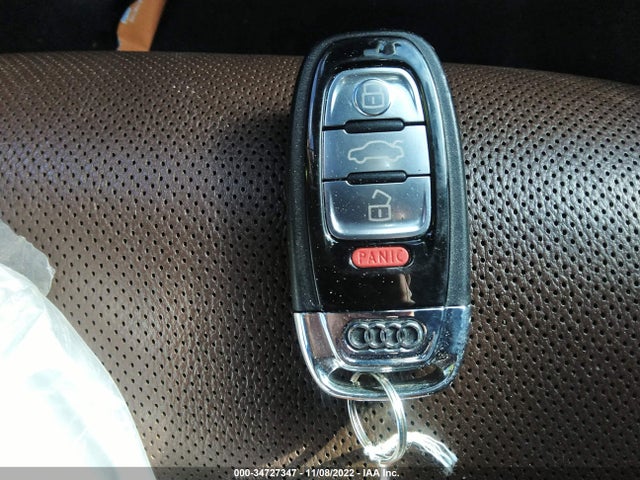 2016 Audi A8, VIN: WAU34AFD5GN011619