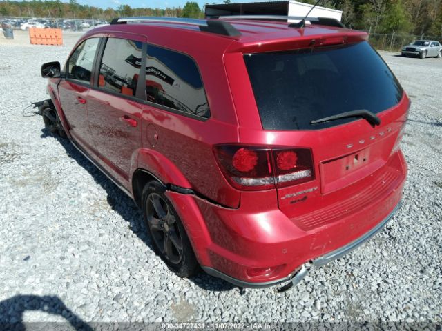 3C4PDCGG8FT637592 Dodge Journey Crossroad