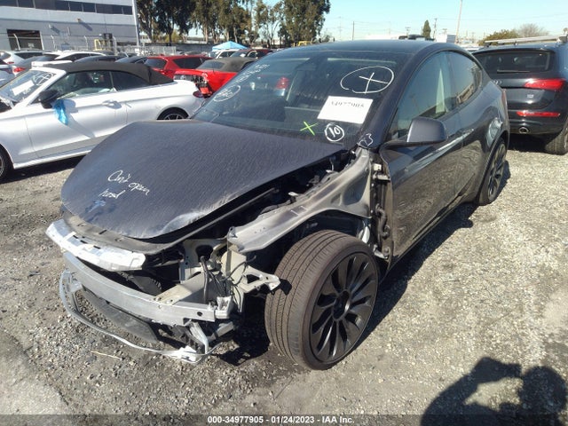 Tesla Model Y Performance 2022 7SAYGDEF6NF488322 Image 2