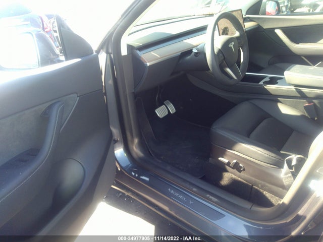 Tesla Model Y Performance 2022 7SAYGDEF6NF488322 Image 7