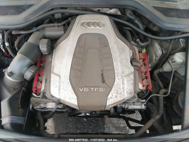2017 Audi A8, VIN: WAU44AFD3HN010118
