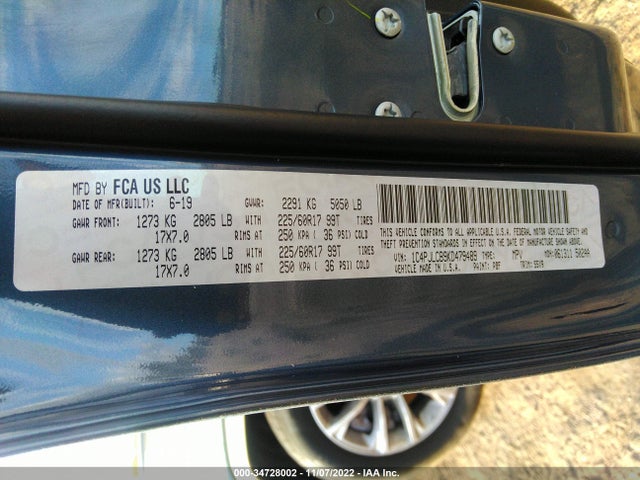 1C4PJLCB9KD479489 Jeep Cherokee Latitude