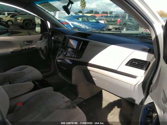 2014 TOYOTA SIENNA LE VIN: 5TDKK3DC6ES520264