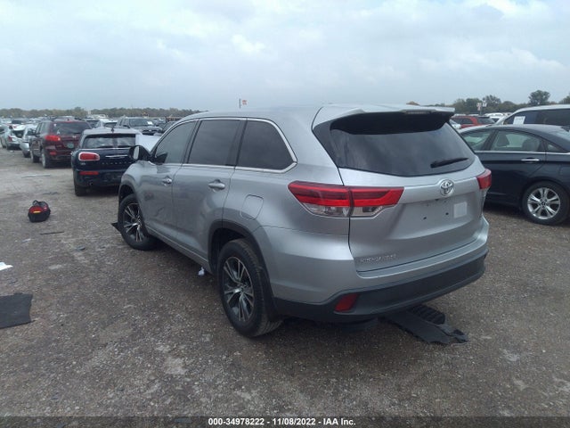 Toyota Highlander Le 2017 5TDZZRFH9HS234578 Image 3
