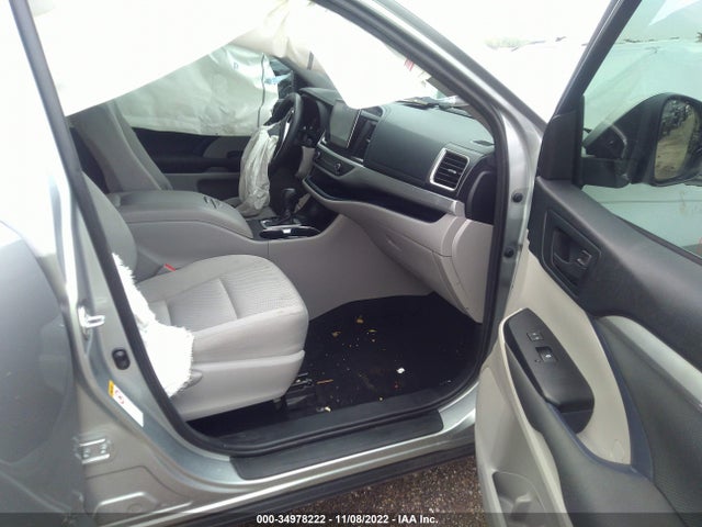 Toyota Highlander Le 2017 5TDZZRFH9HS234578 Image 5
