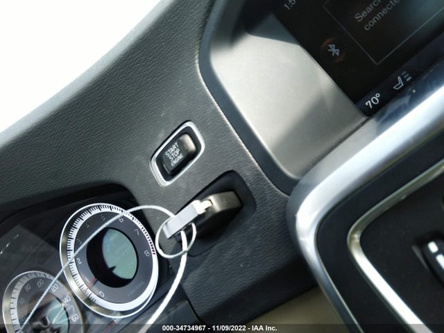 Volvo S60 T5 2012 YV1622FS0C2143459 Image 3