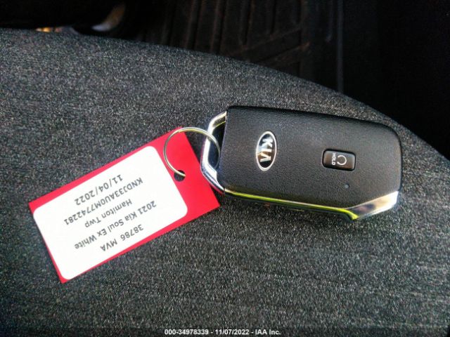 KNDJ33AU0M7742281 KIA SOUL EX