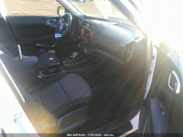 KNDJ33AU0M7742281 KIA SOUL EX
