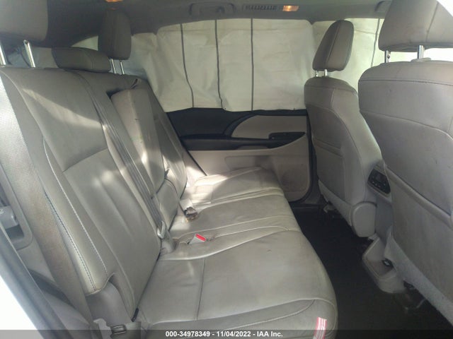 2017 Toyota Highlander, VIN: 5TDJGRFH2HS033530