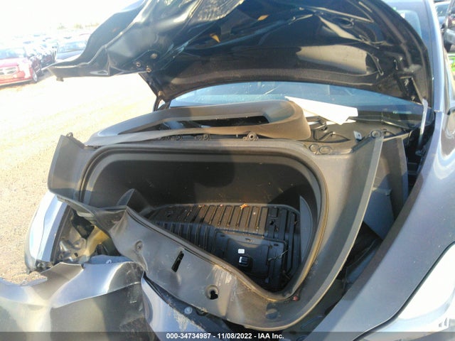 Tesla Model Y Long Range 2021 5YJYGDEE3MF088169 Image 10