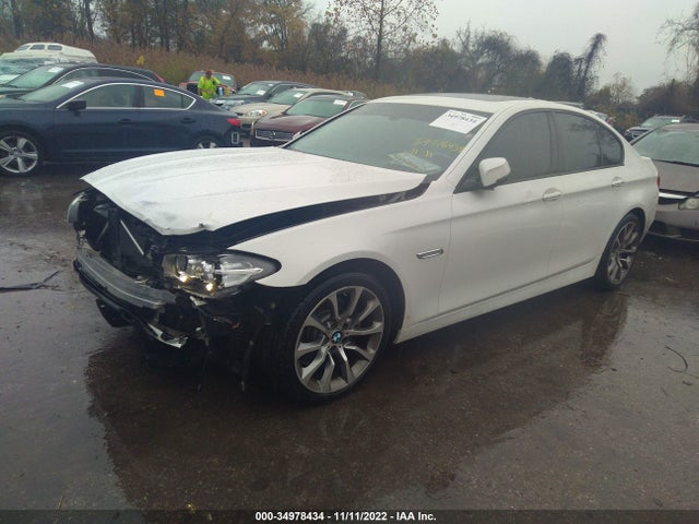 BMW 5 Series 528i Xdrive 2016 WBA5A7C50GG147310 Image 2
