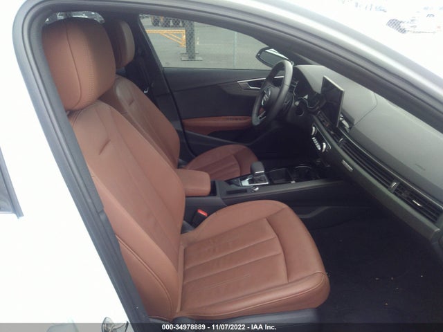 2021 Audi A4, VIN: WAUABAF41MN012887