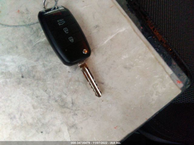 3KPFK4A70JE280194 KIA FORTE LX