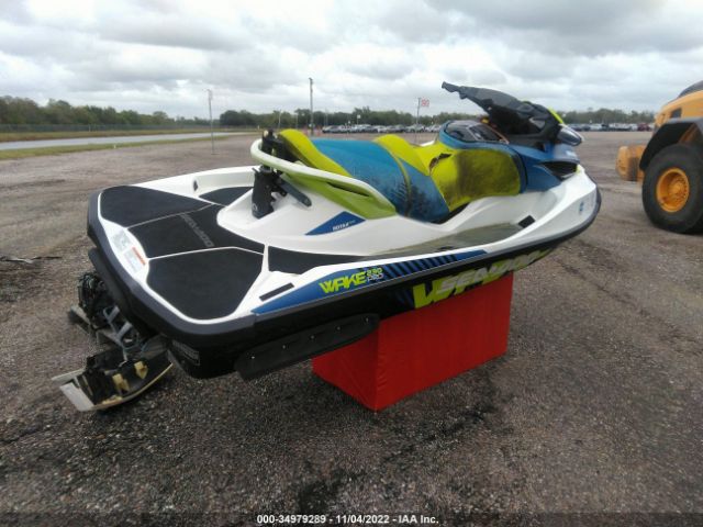 2017 SEADOO OTHER YDV12780C717      Photo 3