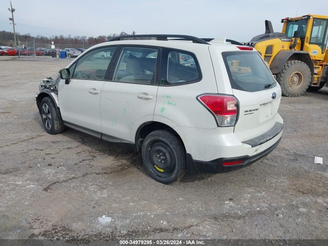 Subaru Forester 2.5i 2017 JF2SJABCXHH437991 Image 3