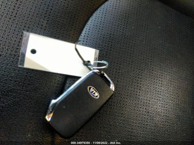 3KPF54AD8KE084759 KIA FORTE EX