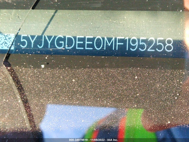 Tesla Model Y 2021 5YJYGDEE0MF195258 Image 9