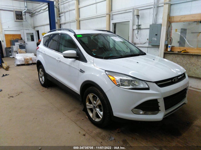 2016 Ford Escape, VIN: 1FMCU9GX6GUB86571