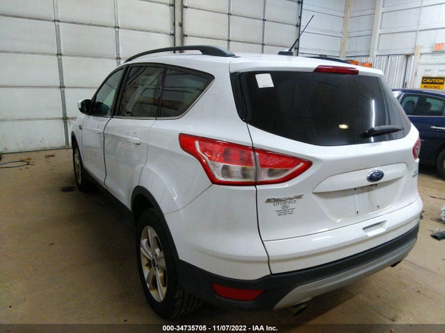 2016 Ford Escape, VIN: 1FMCU9GX6GUB86571