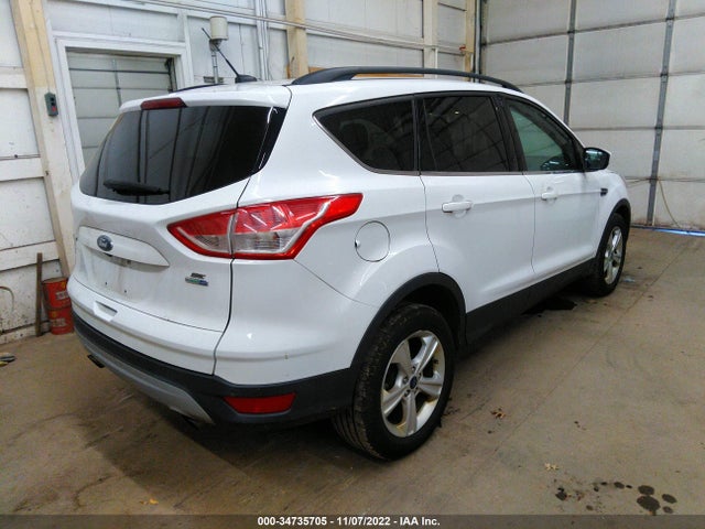 2016 Ford Escape, VIN: 1FMCU9GX6GUB86571