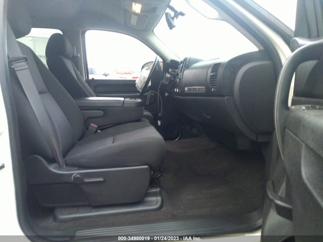 2013 CHEVROLET SILVERADO 1500 LT VIN: 3GCPCSE01DG310959