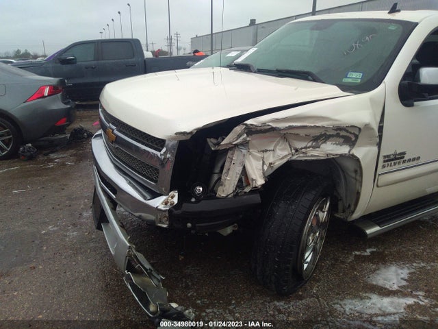 2013 CHEVROLET SILVERADO 1500 LT VIN: 3GCPCSE01DG310959