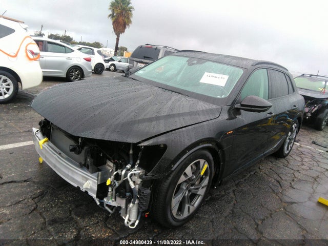 2021 Audi e-tron, VIN: WA1AAAGE8MB030666