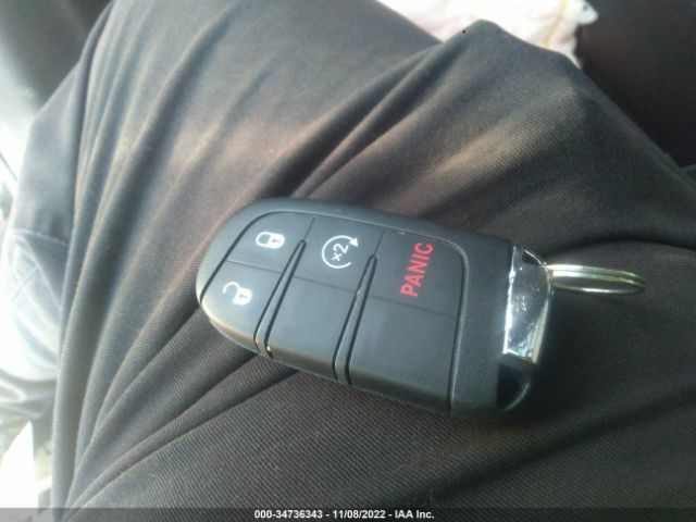 3C4NJDCB6JT492495 Jeep Compass Limited