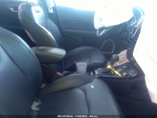 3C4NJDCB6JT492495 Jeep Compass Limited
