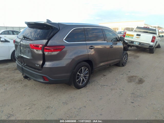 2017 TOYOTA HIGHLANDER XLE VIN: 5TDKZRFH9HS190700