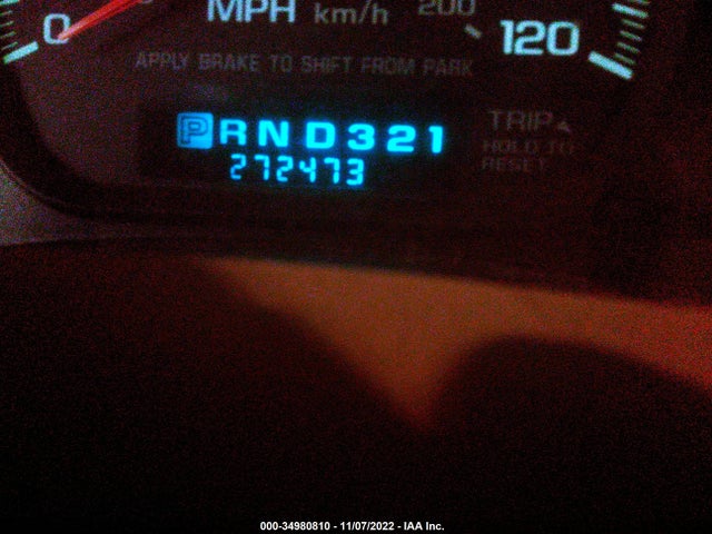 Chevrolet IMPALA 2004 2G1WF52E749196635 Image 8