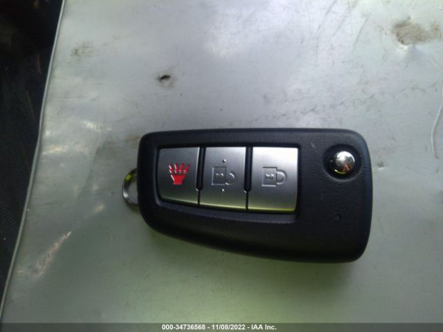 KNMAT2MV2LP502033 Nissan ROGUE S
