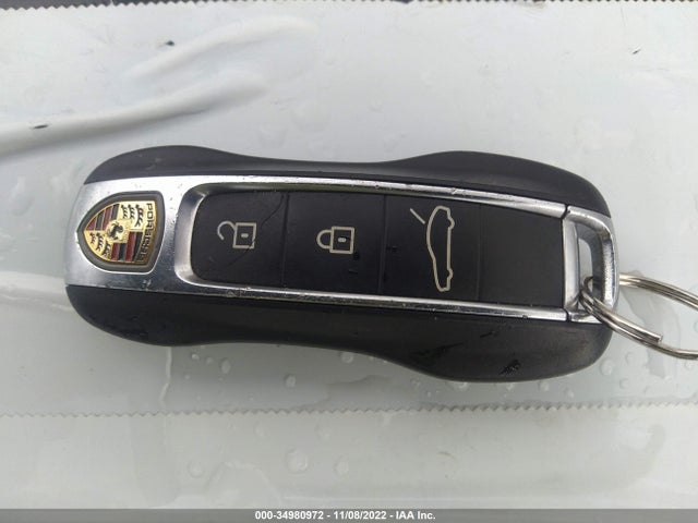 2020 Porsche Panamera, VIN: WP0AA2A76LL100504
