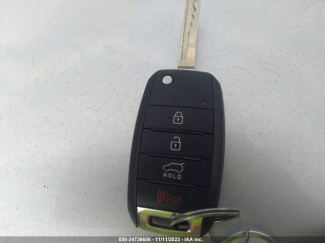 5XYPHDA19GG023030 KIA SORENTO EX