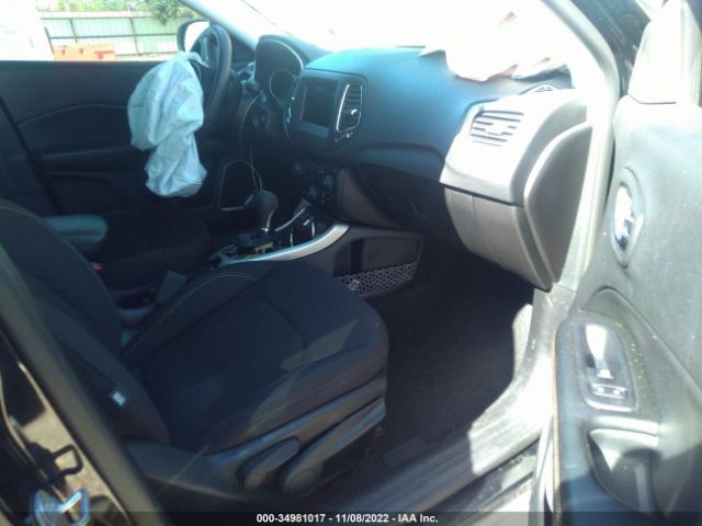 3C4NJCAB3KT855768 Jeep Compass Sport
