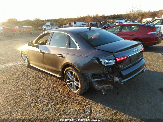 2022 Audi A4, VIN: WAUEAAF41NN013446