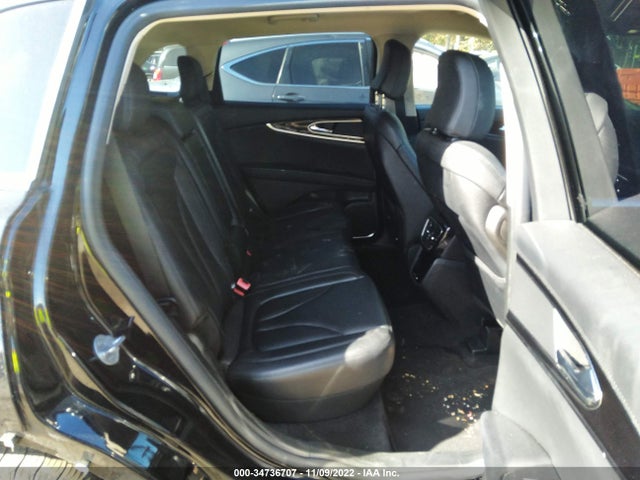 2022 Lincoln Nautilus, VIN: 2LMPJ8J99NBL04800