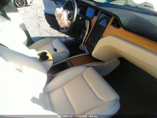 Tesla Model S Long Range 2020 5YJSA1E29LF370102 Image 6