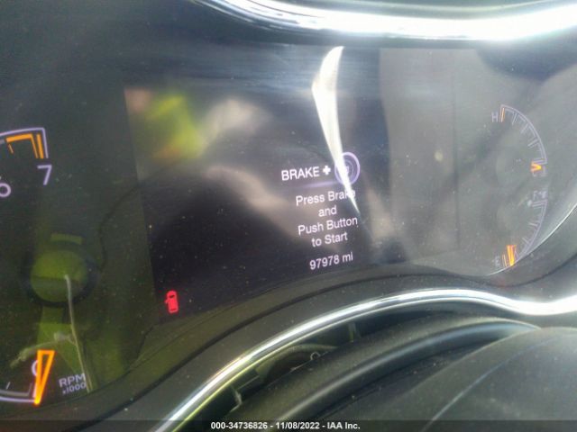 1C4RJEAG2KC776578 Jeep Grand Cherokee Altitude