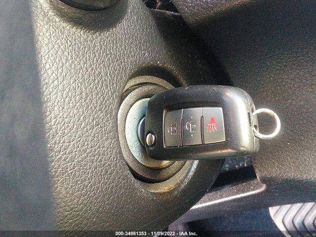 Nissan ROGUE S 2017 KNMAT2MT7HP545742 Image 11