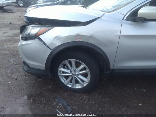 2018 Nissan Rogue, VIN: JN1BJ1CP0JW162149