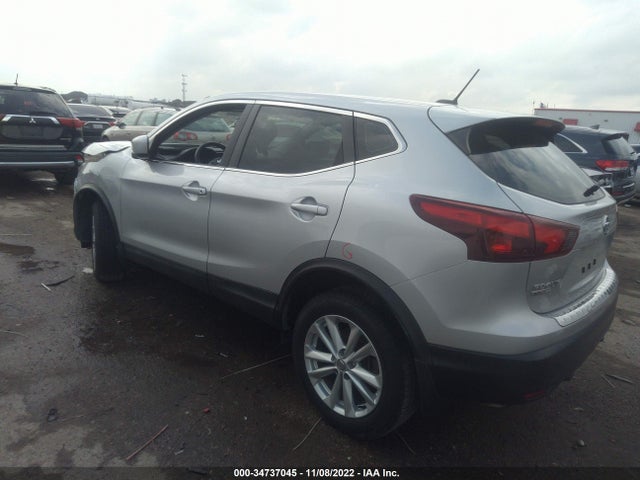 2018 Nissan Rogue, VIN: JN1BJ1CP0JW162149