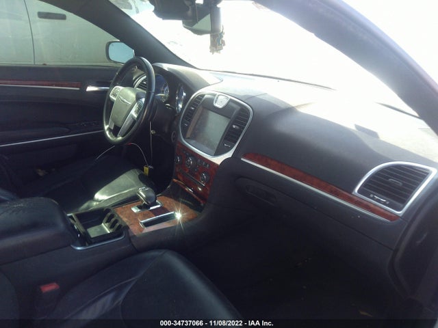 Chrysler 300 2014 2C3CCAAG2EH255570 Image 5