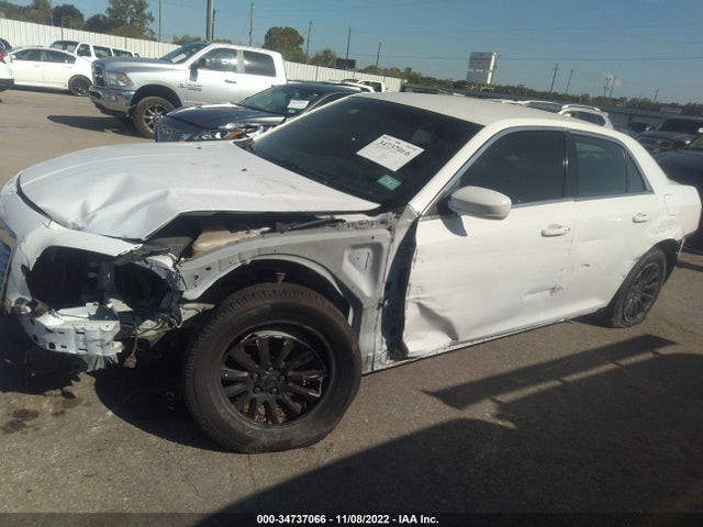 Chrysler 300 2014 2C3CCAAG2EH255570 Image 6